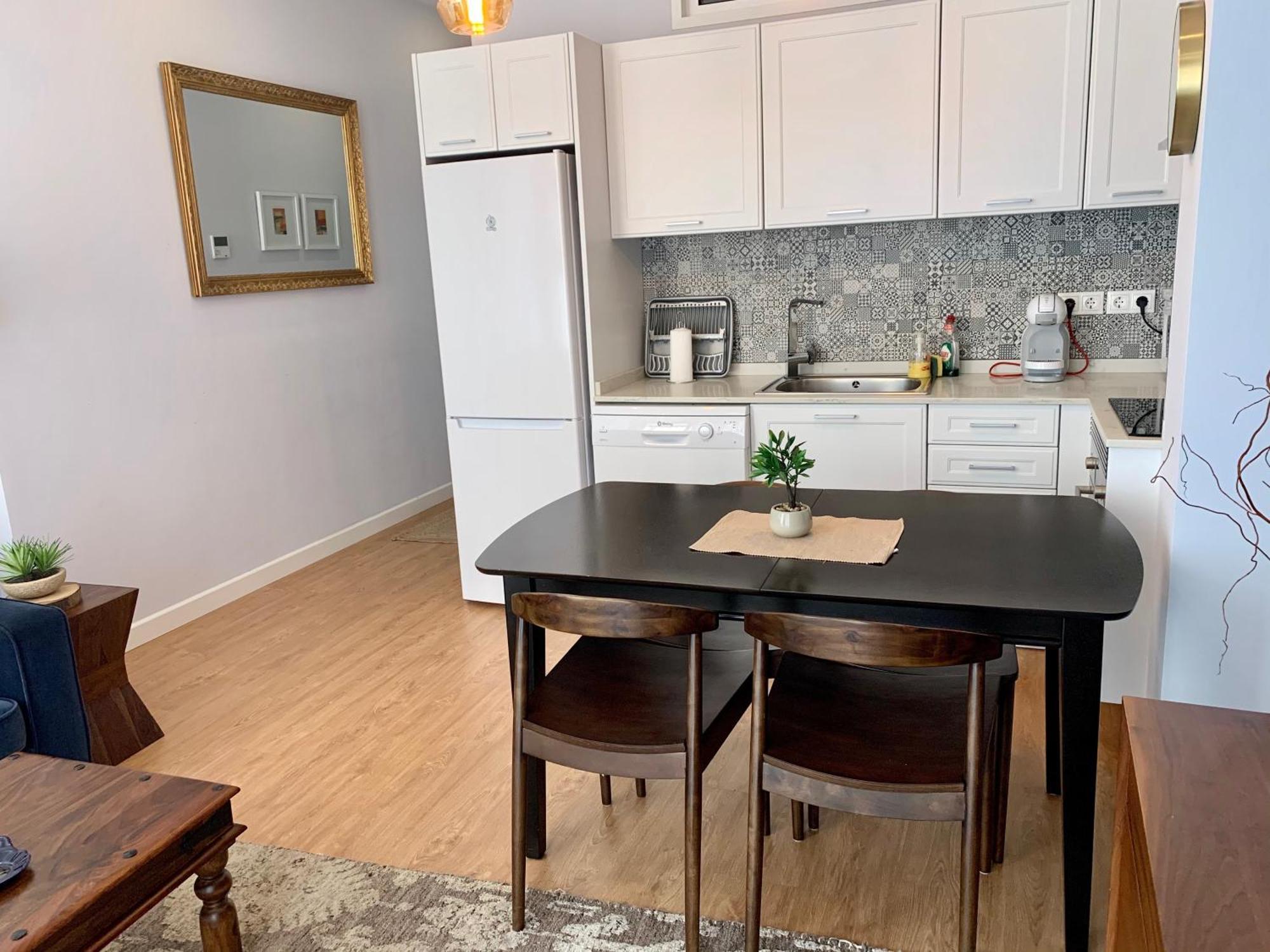 Lovely Barrio Apartment Аликанте Екстериор снимка